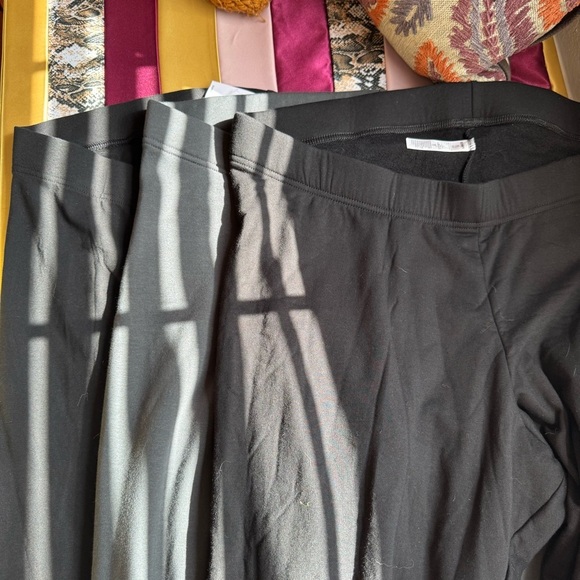 ✨3 Pairs✨ Old Navy Leggings Bundle! - Picture 1 of 9